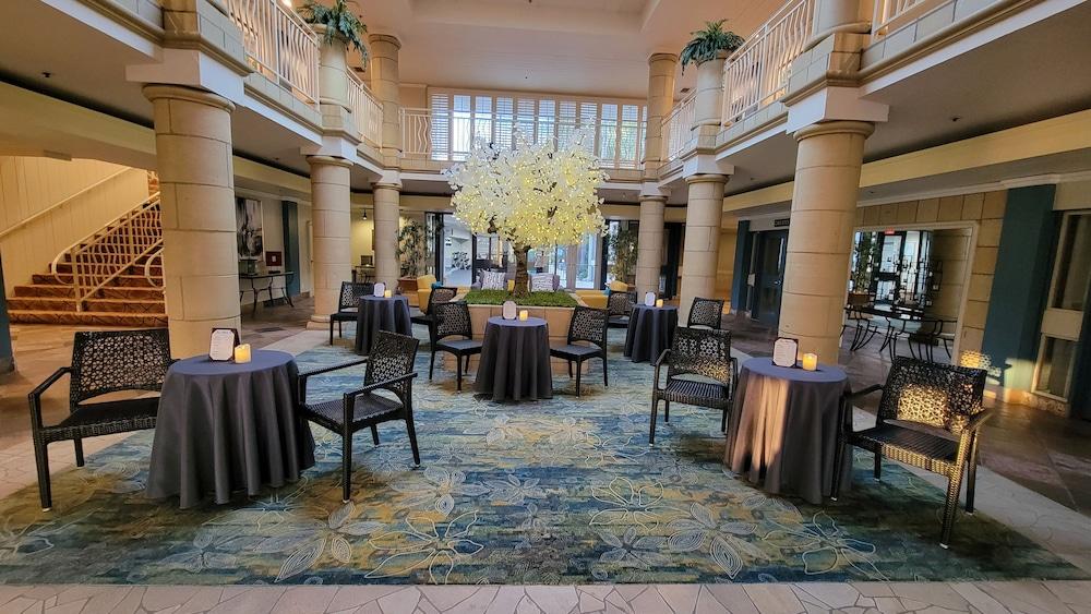 Atrium Hotel Orange County Irvine Exterior photo